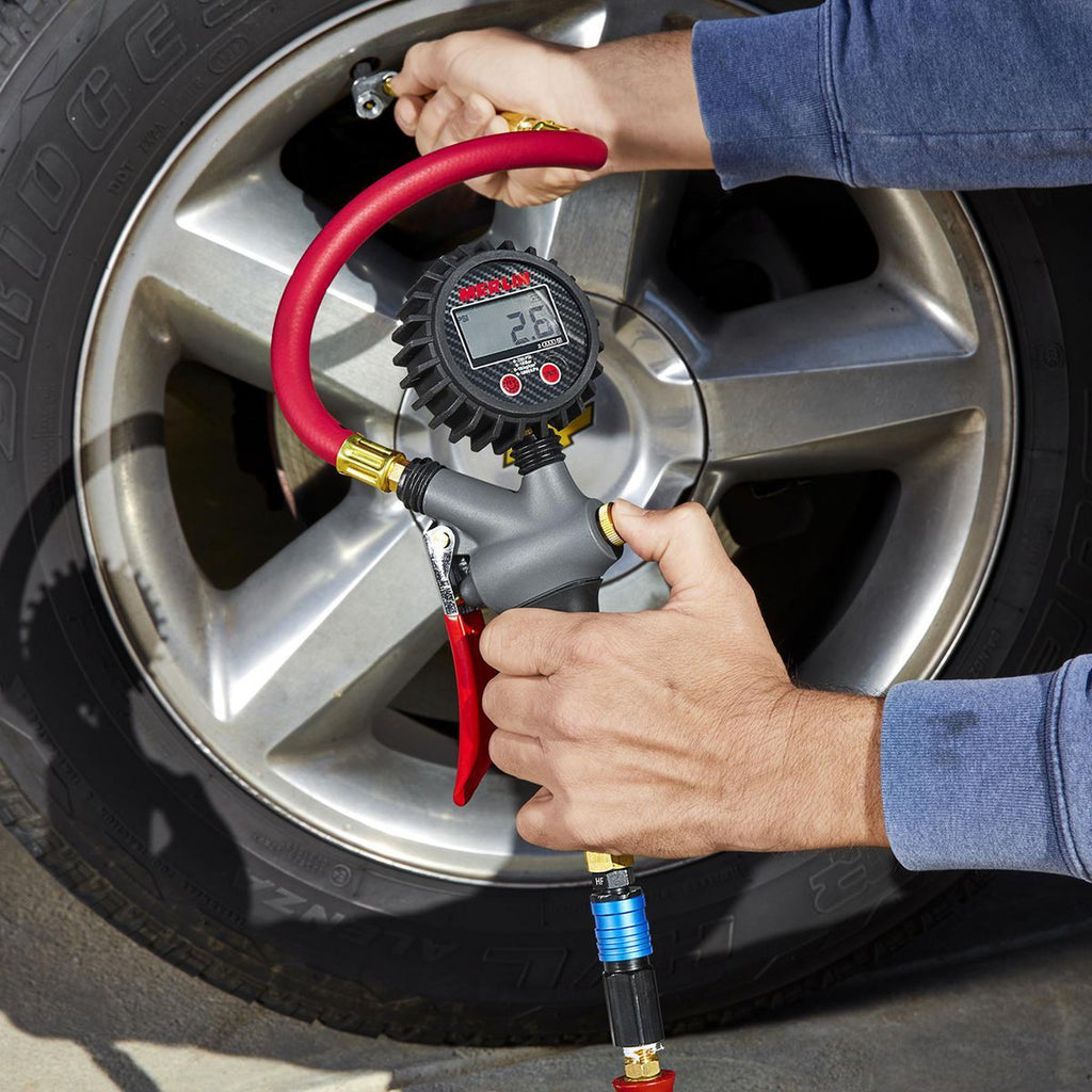 Pistol Grip Inflator with Digital Gauge L91192