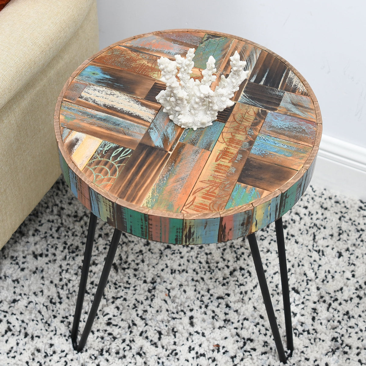 Reclaimed Wood Round Table A213