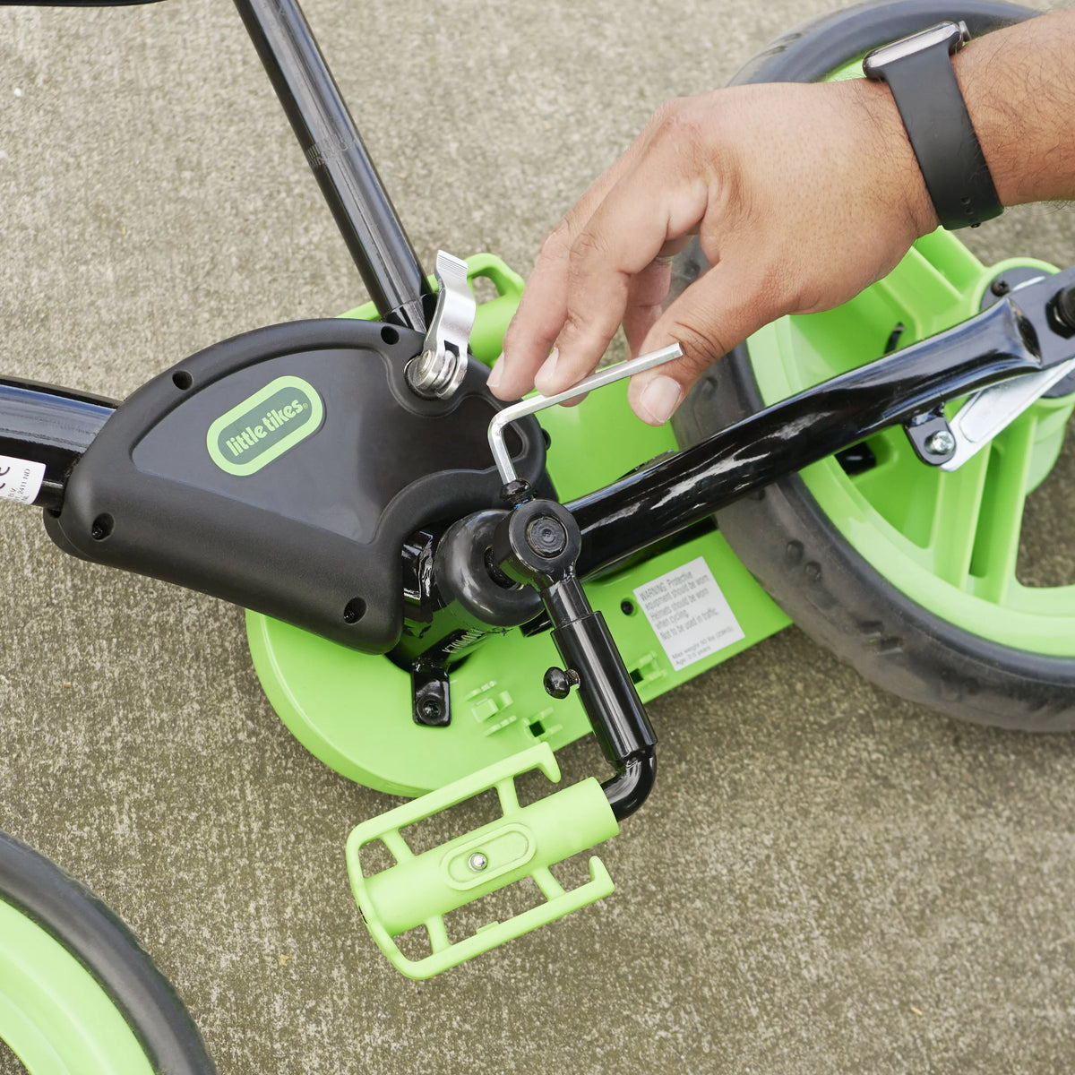 Green 12-Inch Kids Training Bike L652310