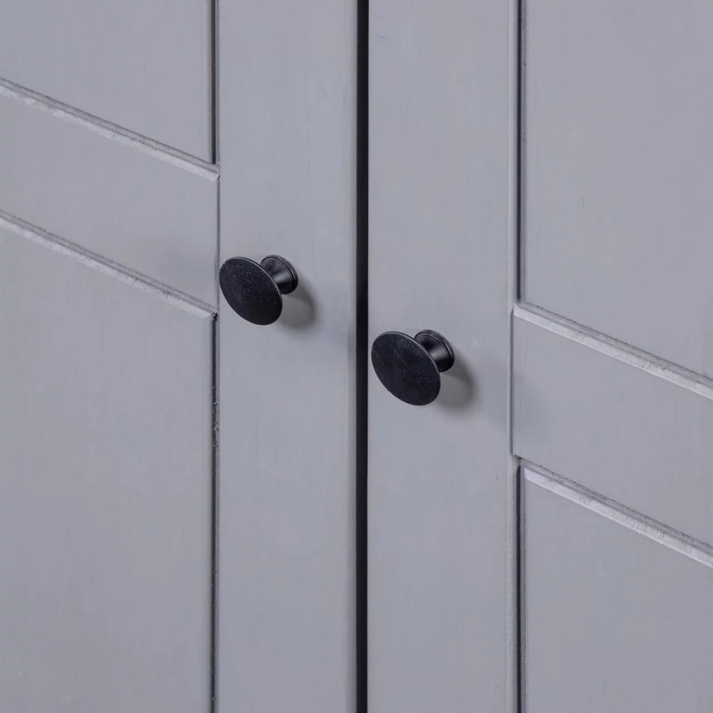 3-Door Gray Pine Wardrobe I5933