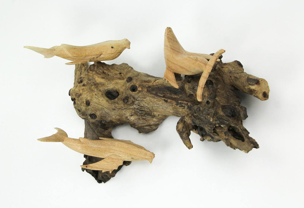 Carved Wood Whale Wall Hanging T7778
