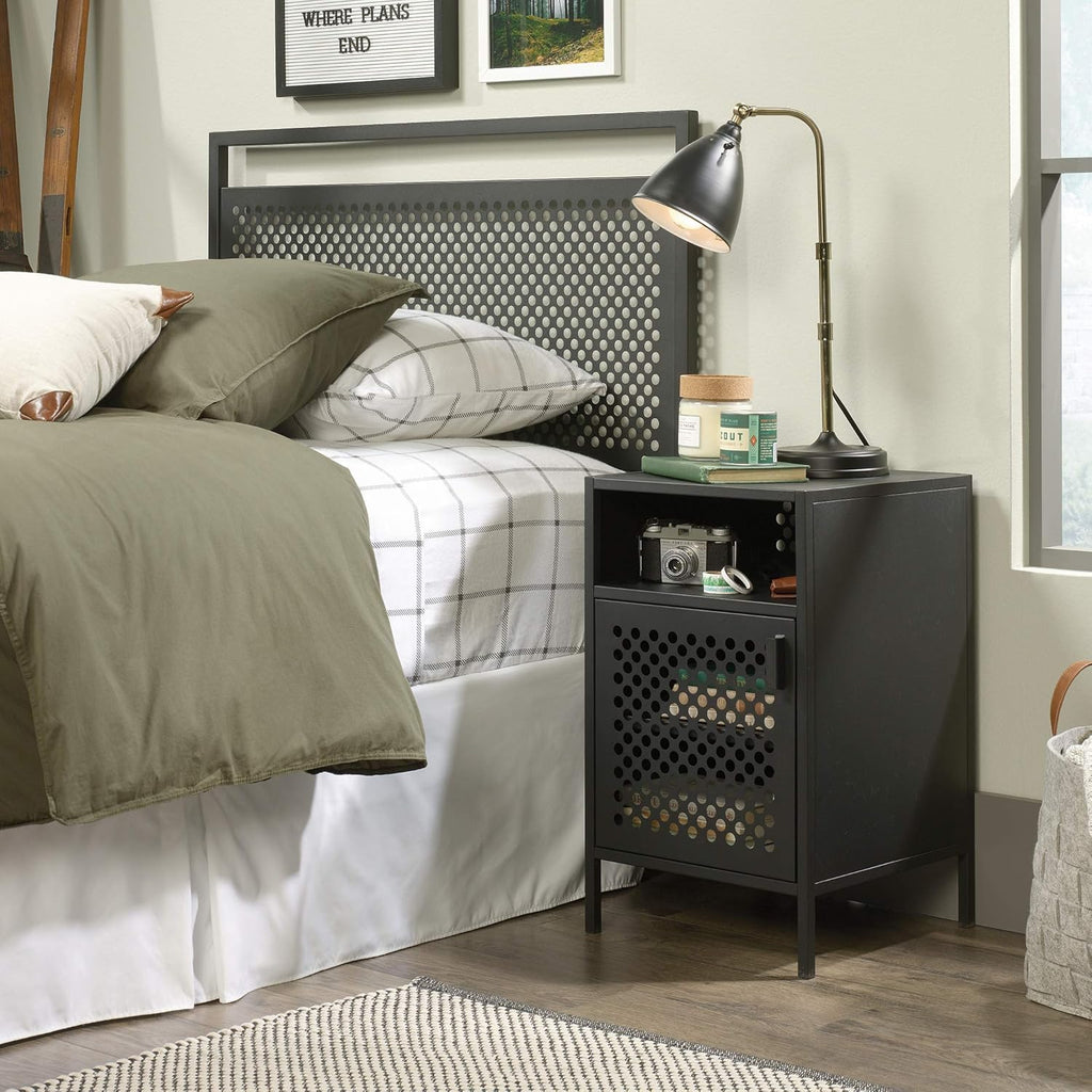 Black Night Stand X430