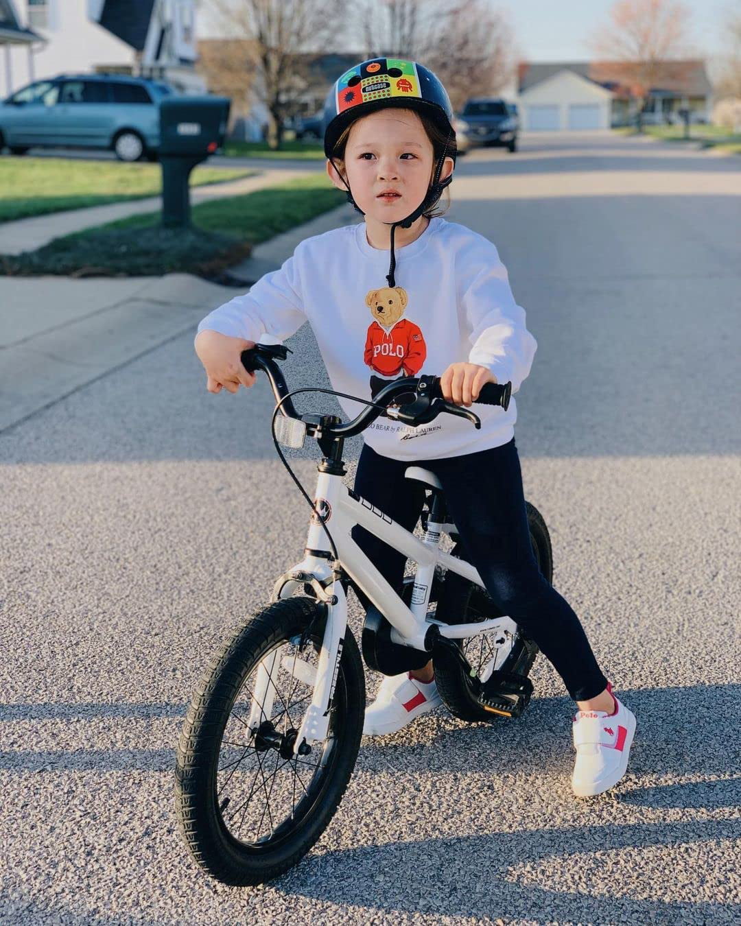 16 In Black Kids Bike with Training Wheels E3434