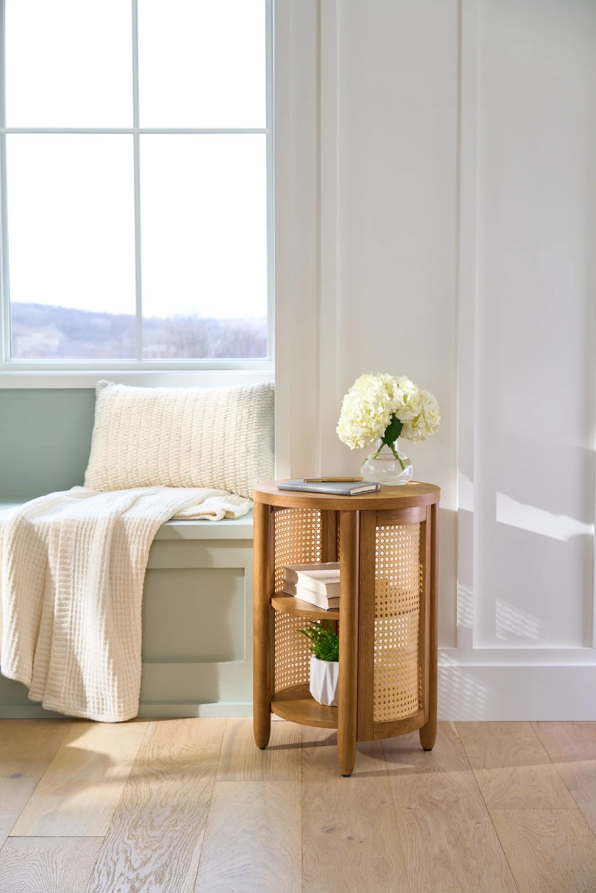 Side Table Light Honey Finish G53027