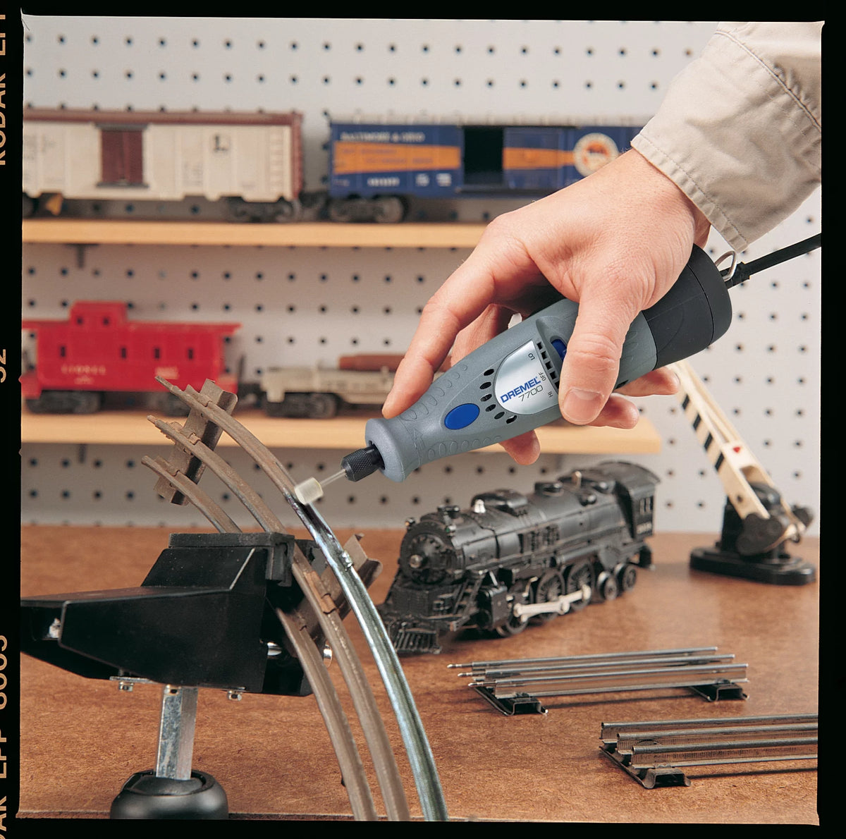 Cordless Rotary Tool Kit I4413
