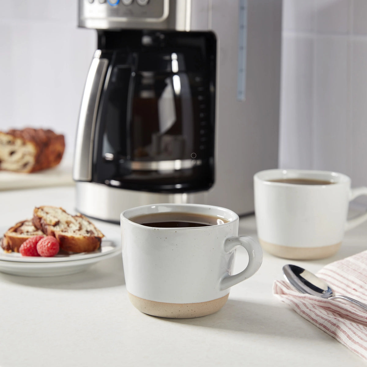 14 Cup Programmable Coffeemaker I7697