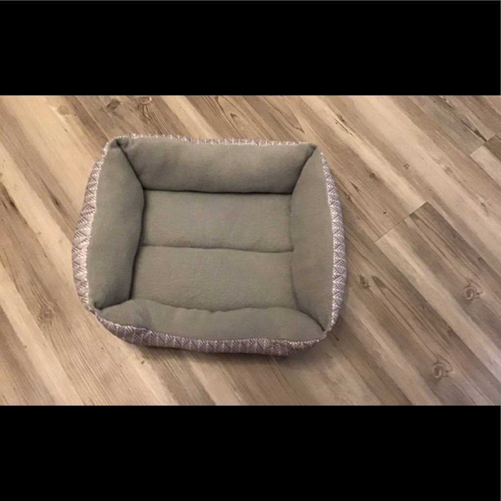 Small Pet Bed S50920
